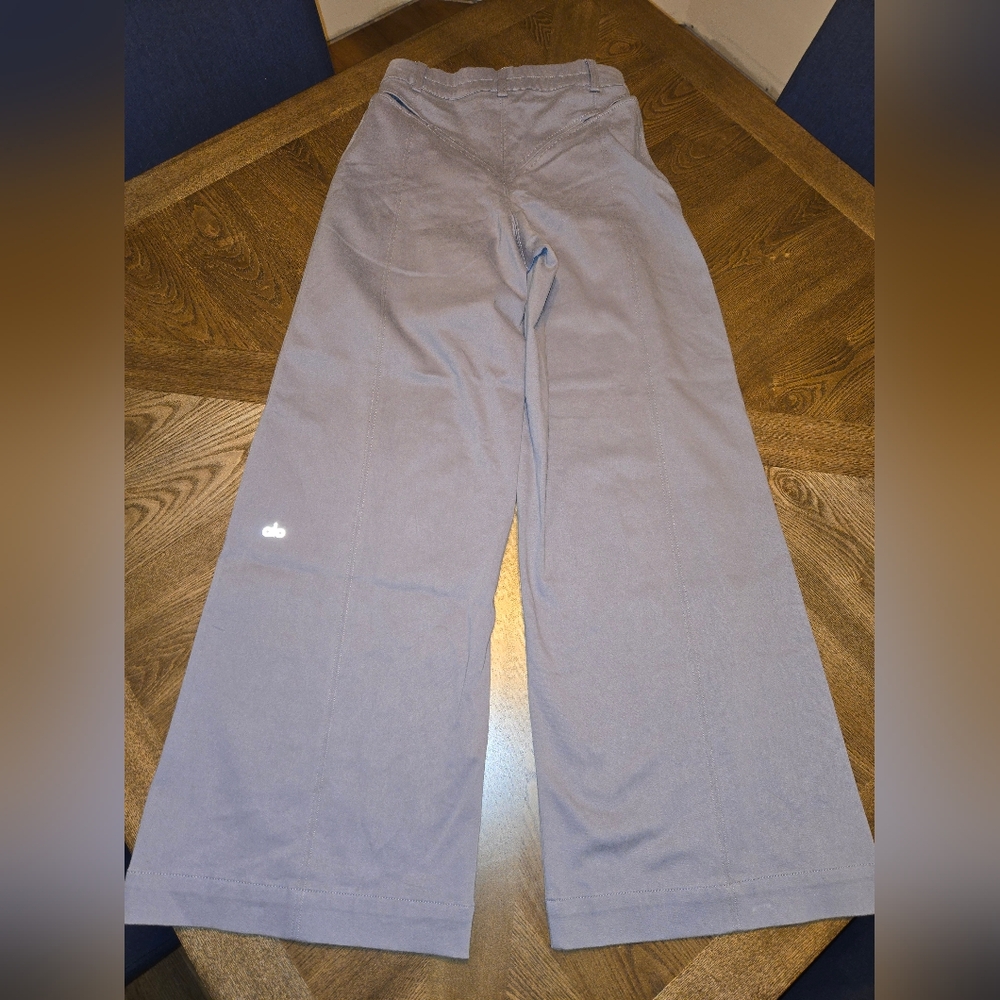 ALO Yoga High-Waist Risk Taker Trouser sz S - Picture 4 of 4